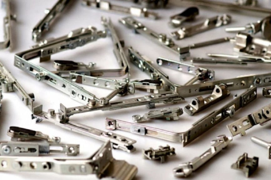 замена фурнитуры